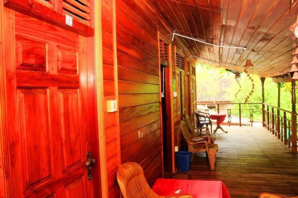 Dinu'S Resort Talaramba Kültér fotó